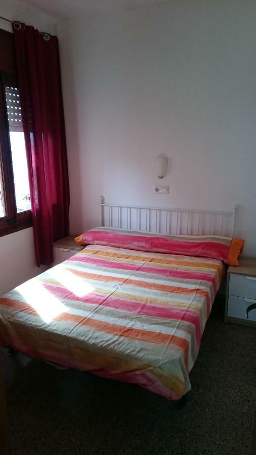 Apartamentos Juan Jose 료렛 드 마르 외부 사진